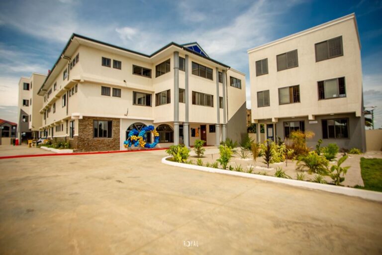 Home Mwin Tuba Hospital and ColoProctology Centre Ltd